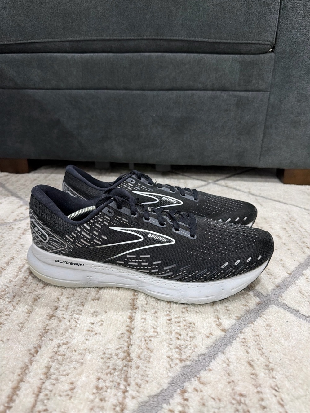 Brooks Glycerin 20 Mens Size 13 D Running Shoes Sneakers Black White 1103821D059